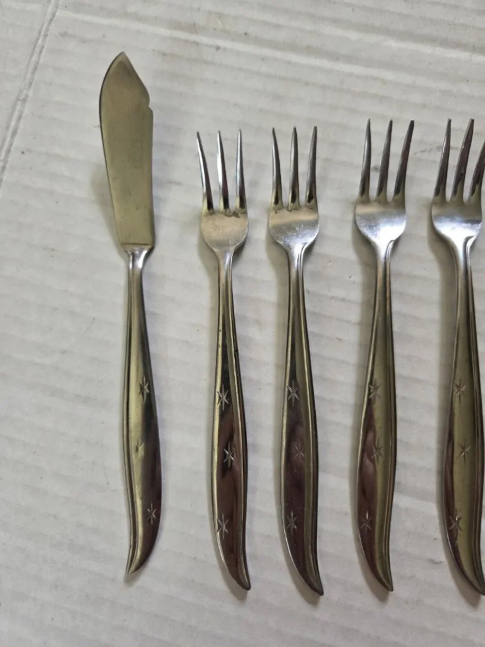 Vintage Starette Starburst Atomic Stainless Steel Cocktail Forks Set of 7 +knife